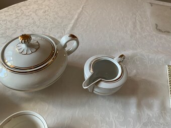 Porcelánový čajový servis pro 6. - 7