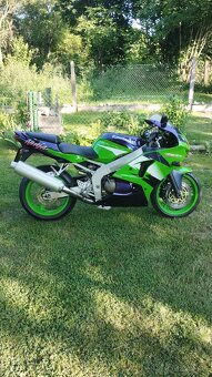 Kawasaki Ninja - 7