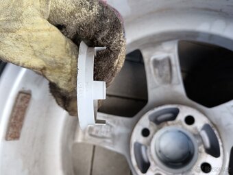 Pěkná zimní 16" al kola Toyota, Honda, Nissan, Škoda 4x100 - 7