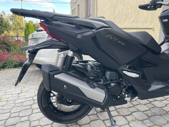 Honda adv 350, top stav - 7