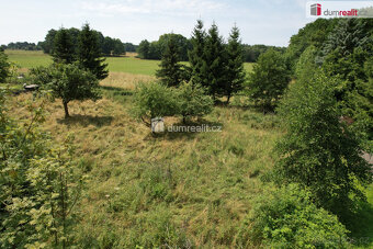 Ideální místo pro Váš dům a zahradu - pozemek 4227 m² v Čerm - 7