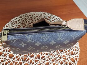 Krásná dámská kabelka - 7