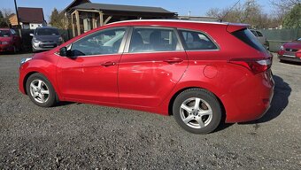 HYUNDAI i30 1.6GDI STYLE 99KW - 7