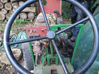 Traktor domácí výroby. - 7