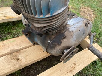 Motor Velorex 350 - 7