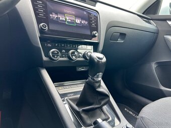 Škoda Octavia, 1.6 TDI STYLE/LED SVĚTLA/TZ - 7