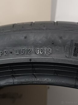 Letní pneu 275/35/22 Pirelli P Zero - 7