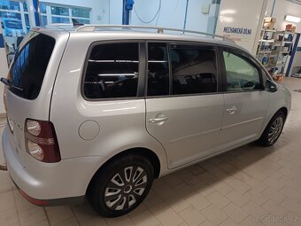 Prodám VW Touran 2.0 TDI, 125 kW, automat, 7 míst – výbava H - 7