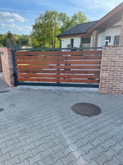 VÝSTAVBA OPLOCENÍ, DLAŽBY - 7
