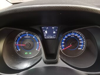Hyundai ix20 1.6 CRDI 85kW 2015 - TOP, Nový Model, 1.Majitel - 7