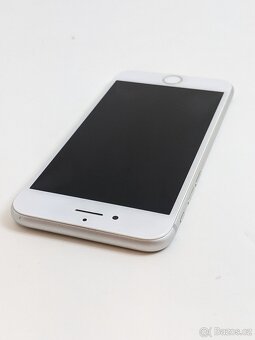 iPhone 8 64gb white. Top stav. Baterie 100%. Záruka 6 měsíců - 7