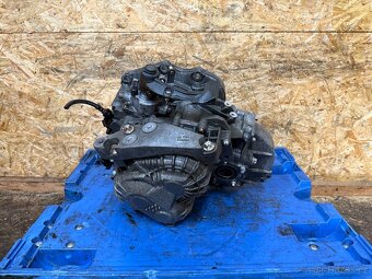 MANUÁLNÍ 6Q PŘEVODOVKA OPEL 1.7 CDTI 81KW M32 55561599 - 7