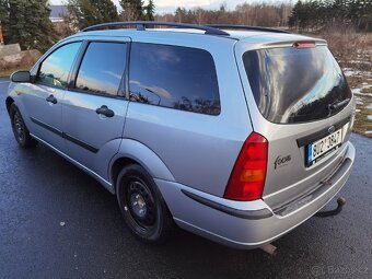 Ford focus 1.6 - 7