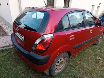 Kia Rio 1.4 tažné - 7