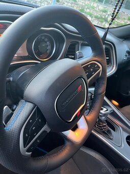 Dodge Challenger 6.4 scat pack Automat - 7