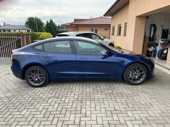 Tesla model 3 RWD 12/2022 - 7