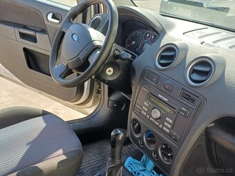 Ford Fusion - 7