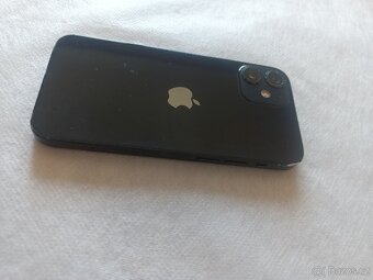 Apple iphone 12 Black 64-GB - 7