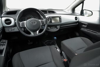 Toyota Yaris 1.5 Hybrid LOUNGE - 7