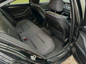 BMW 520D F10 manuál 140kW facelift DPH 2015 179000km - 7