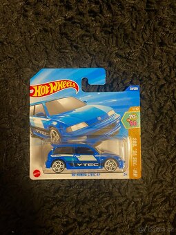 Hot wheels autíčka - 7