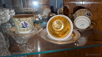 Sady nádobí z broušeného skla a porcelánu + zrcadlo - 7