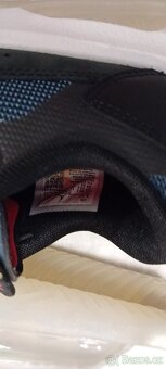 N.ové značkové chlapecké tenisky zn.Jordan vel.36 - 7