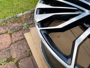 AUDI A6 S6 4G0 A7 S7 4G8 ALU DISK KOLO 8,5J x 20” ET45 - 7