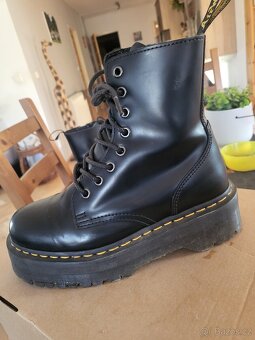 Boty na platformě Dr.Martens Jada - 7