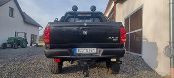 Dodge Ram 2500 - 7