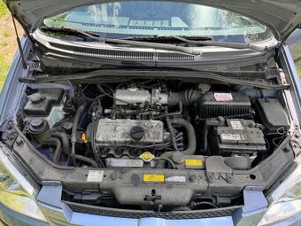 Hyundai Getz 1.1i, 46 kW, 2005 - 7