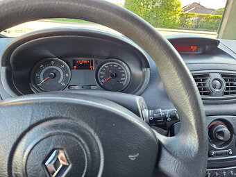 Renault Clio III 1.5 DCi, EURO 4 bez filtru pevných částic - 7