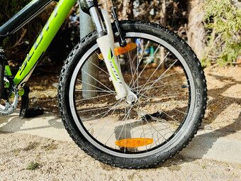 Scott scale junior 20 - 7
