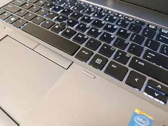 Notebook HP 850 G2 (i5-5300U, 250GB SSD, 8GB RAM, FullHD) - 7