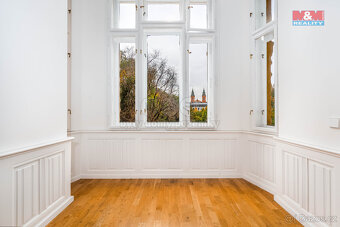 Prodej bytu 4+1, 141 m², Praha - Smíchov, ul. Zborovská - 7