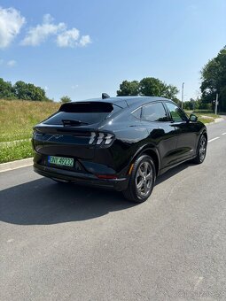 Ford Mustang Mach-E 98kWh RWD Premium - 7