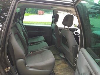 VW SHARAN 1.9TDi, 96kW, 2005 - rezervace - 7