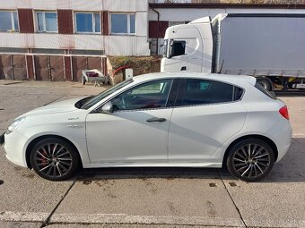 Alfa Romeo Giulietta 1.4 TB multiair QV line - 7