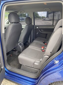 Volkswagen Touran 1.4 TSI, 7 míst, 2008 - 7