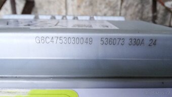 8 měsíců mladá Varta Silver Dynamic E44 12V 77Ah 780A - 7