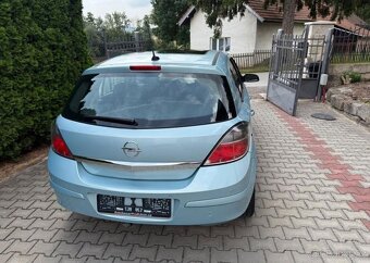 Opel Astra 1,8i Panorama Top stav benzín - 7