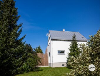 Rodinný dům po rekonstrukci o dispozici 5+KK, stojící na poz - 7