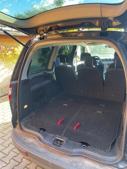 Ford Galaxy - 7