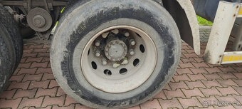 Hákový nosič kontejnerů Volvo fm9 6x4 - 7