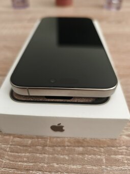 Apple iPhone 15 Pro Max, 256gb - 7