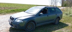 Škoda Octavia Scout - 7