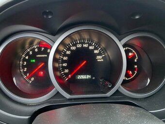 Suzuki Grand Vitara 2.0 2008, benzín+LPG, 103kW 4x4 - 7