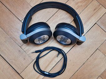 JBL Synchros E30 - 7