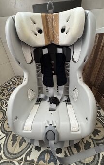 Britax Römer Trifix 9-18kg s Isofixem - 7