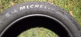 Nové zimní pneumatiky 265/45/20 Michelin - pošlu - 7